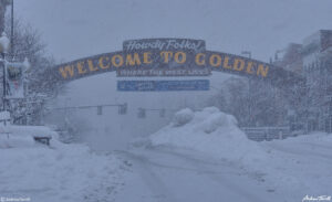 downtown golden welcome arch during march snowstorm 2021