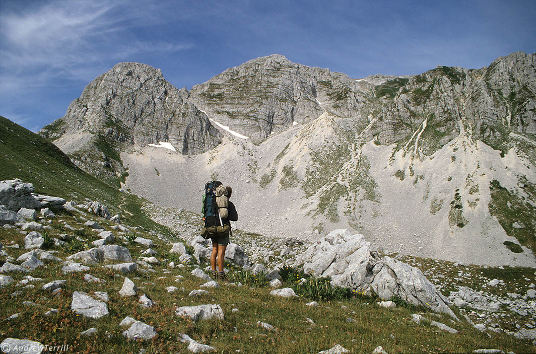 hiker backpacker abruzzo apennines mountains italy