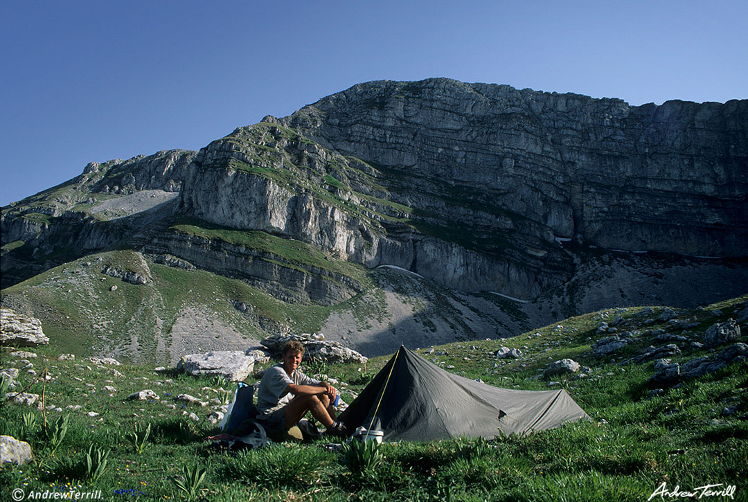 wild camp beneath serra rocca chiarano abruzzo apennines andrew terrill italy