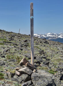 CDT trail marker colorado continental divide sign post