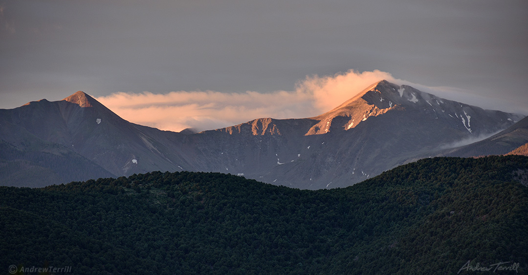 sunrise light sriking sangre di cristo mountains colorado