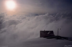 Blüemlisalphütte mountain refuge bernese oberland hoturli pass alps cloud sea