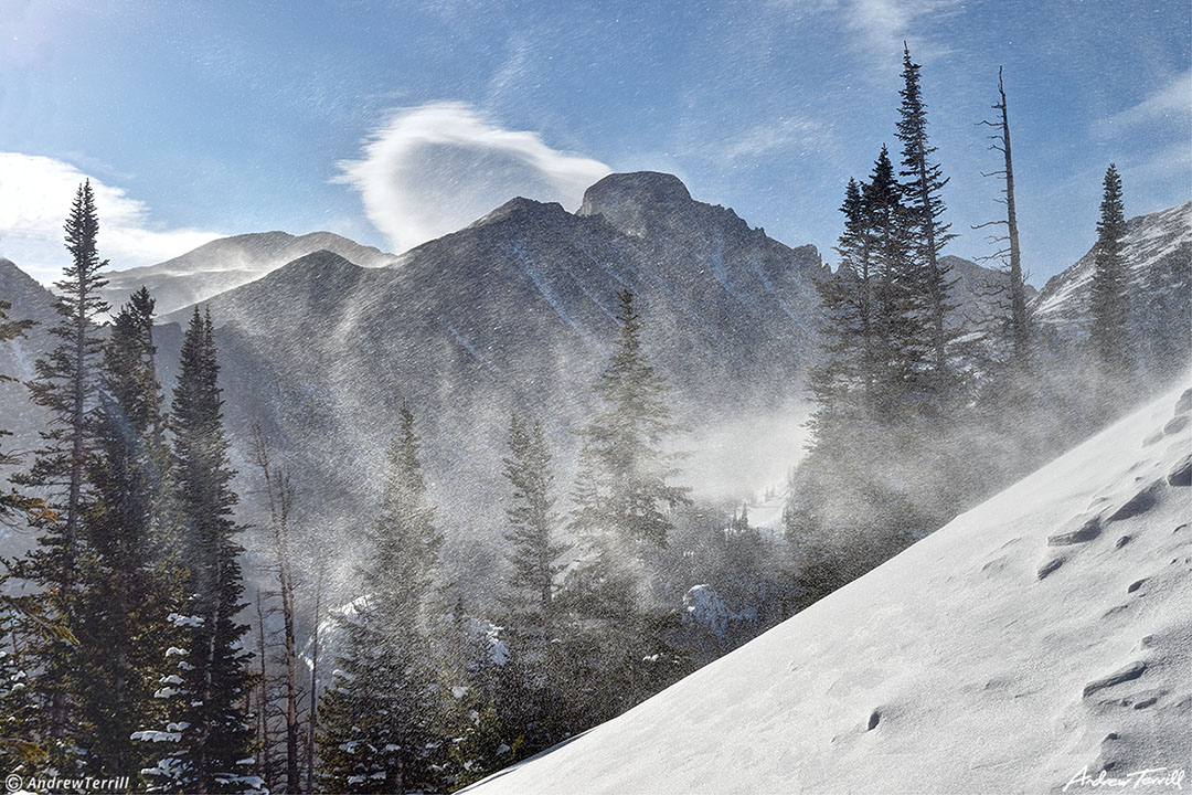 Longs Peak high winds and spindrift