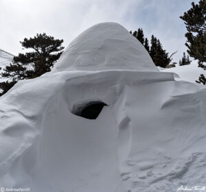 igloo entrance drifted over march 26 2023