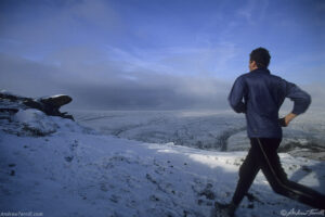 kinder scout winter running northern edge