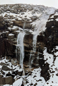 kinder scout downfall winter thaw