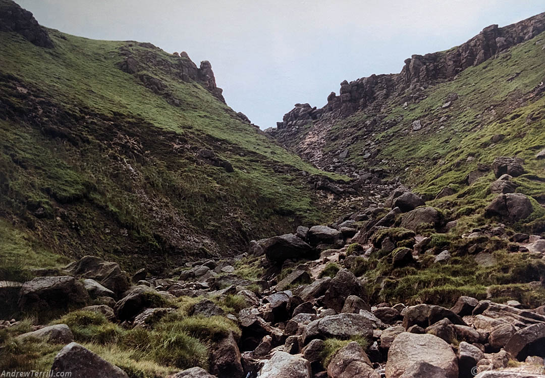  Kinder Scout Upper Grindsbrook summer