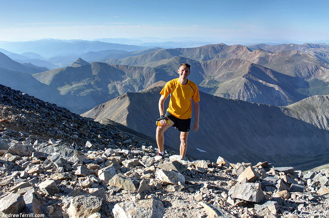 happy runner at 14000 feet